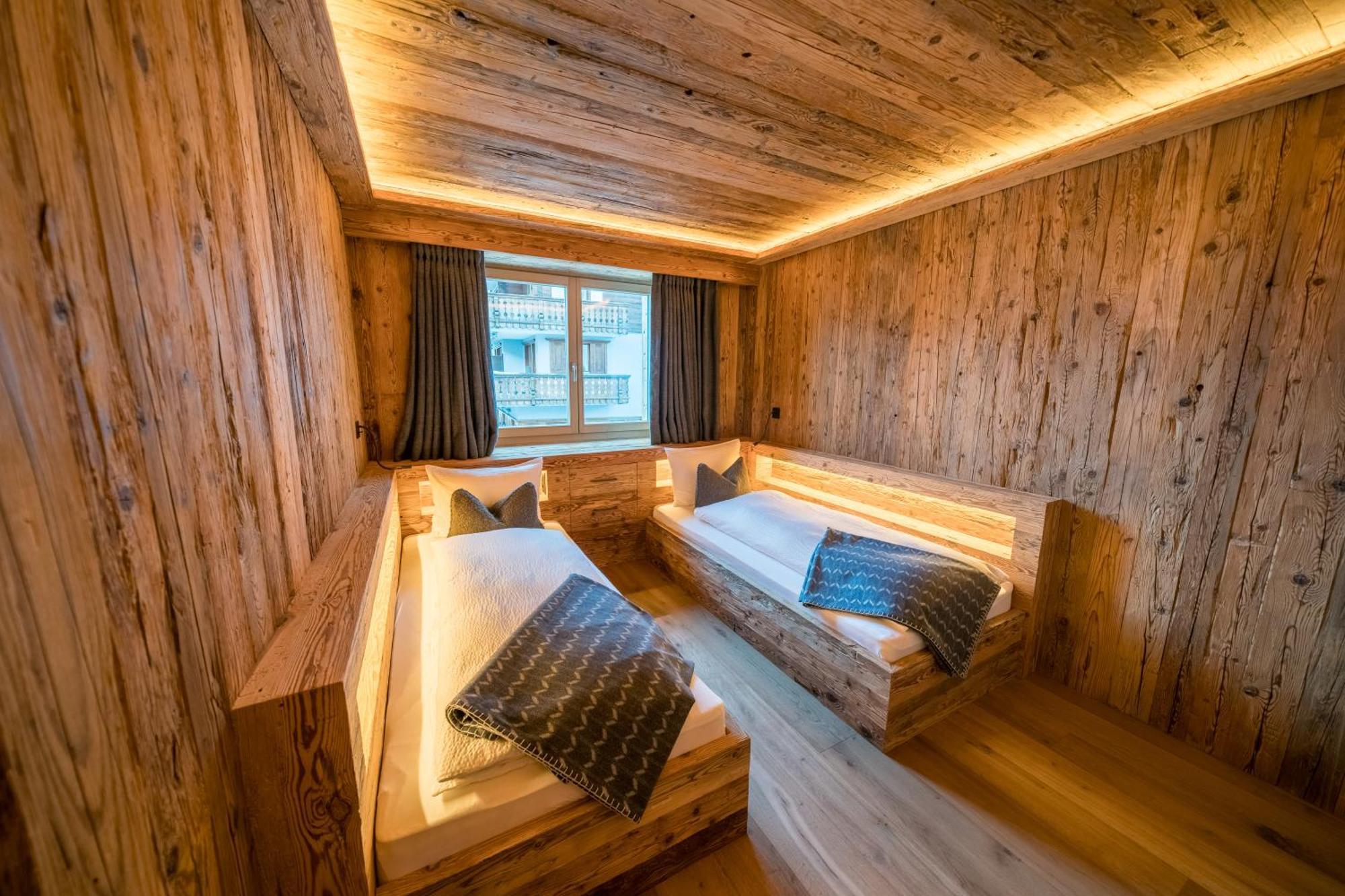 Seven Alpina Boutique Hotel Klosters-Serneus Exterior foto