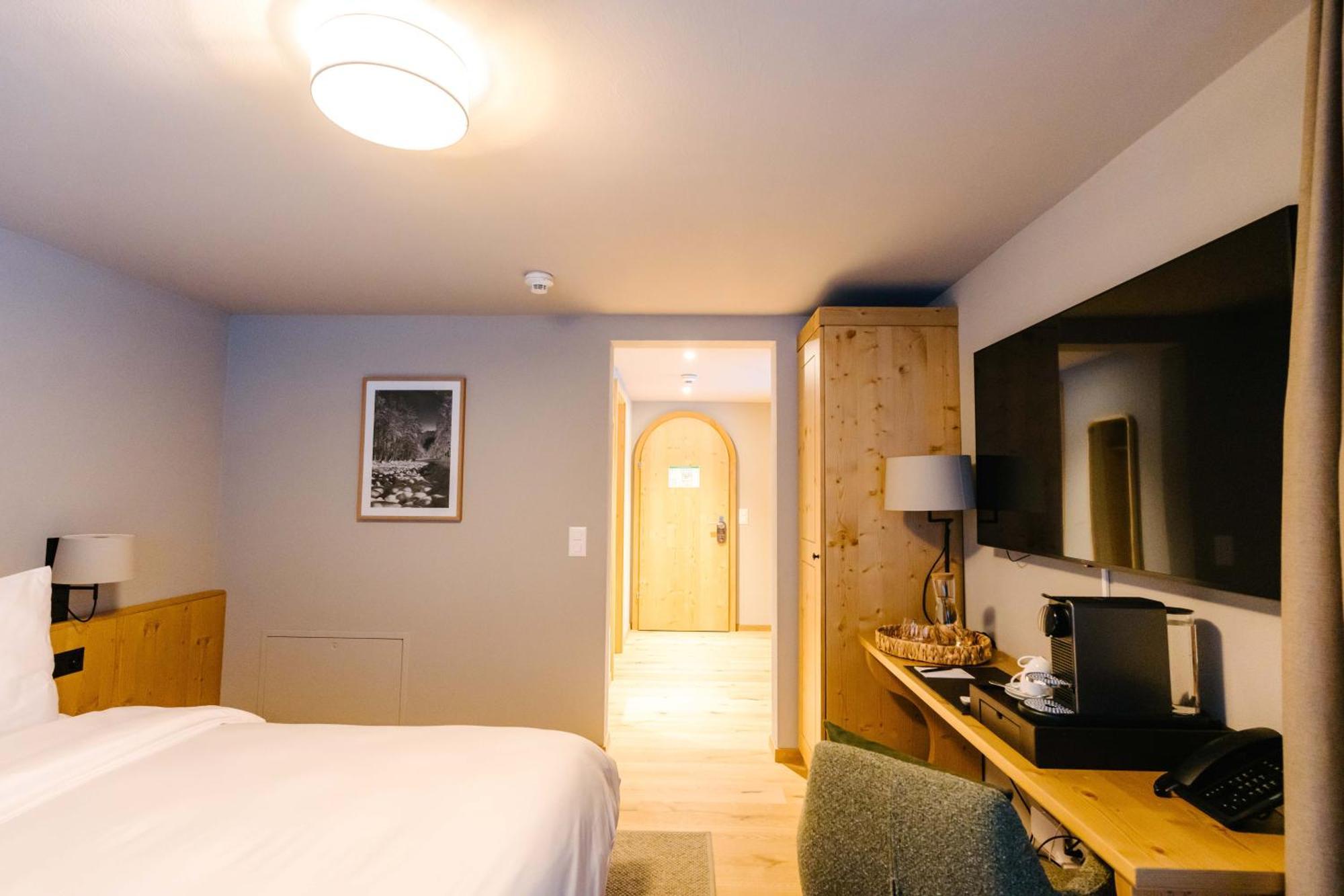 Seven Alpina Boutique Hotel Klosters-Serneus Exterior foto