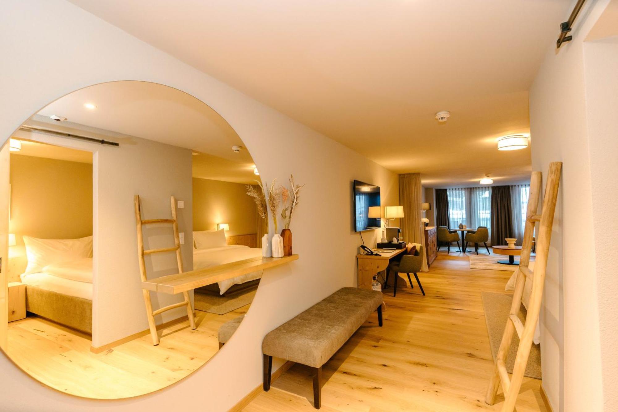Seven Alpina Boutique Hotel Klosters-Serneus Exterior foto