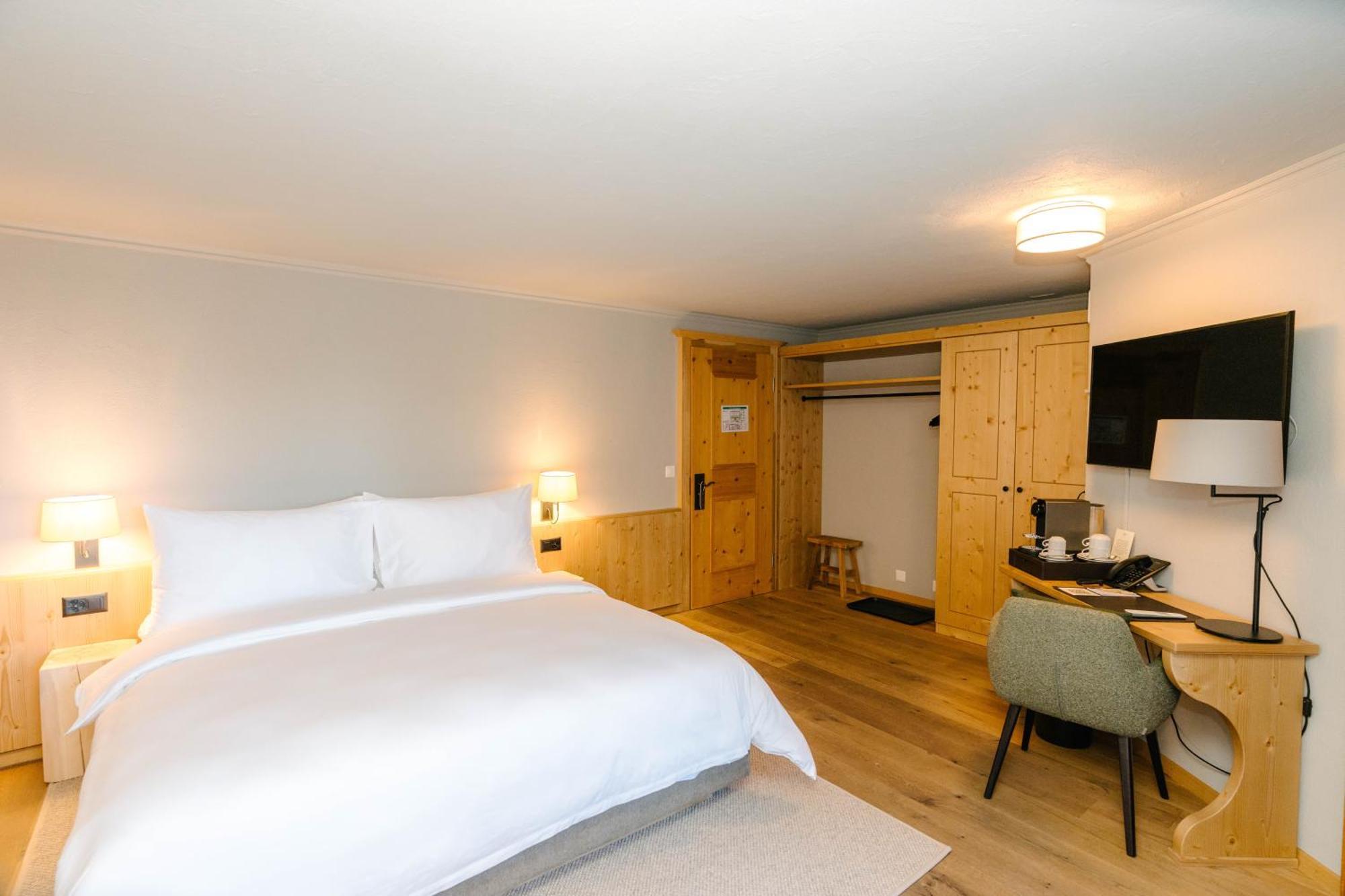 Seven Alpina Boutique Hotel Klosters-Serneus Exterior foto