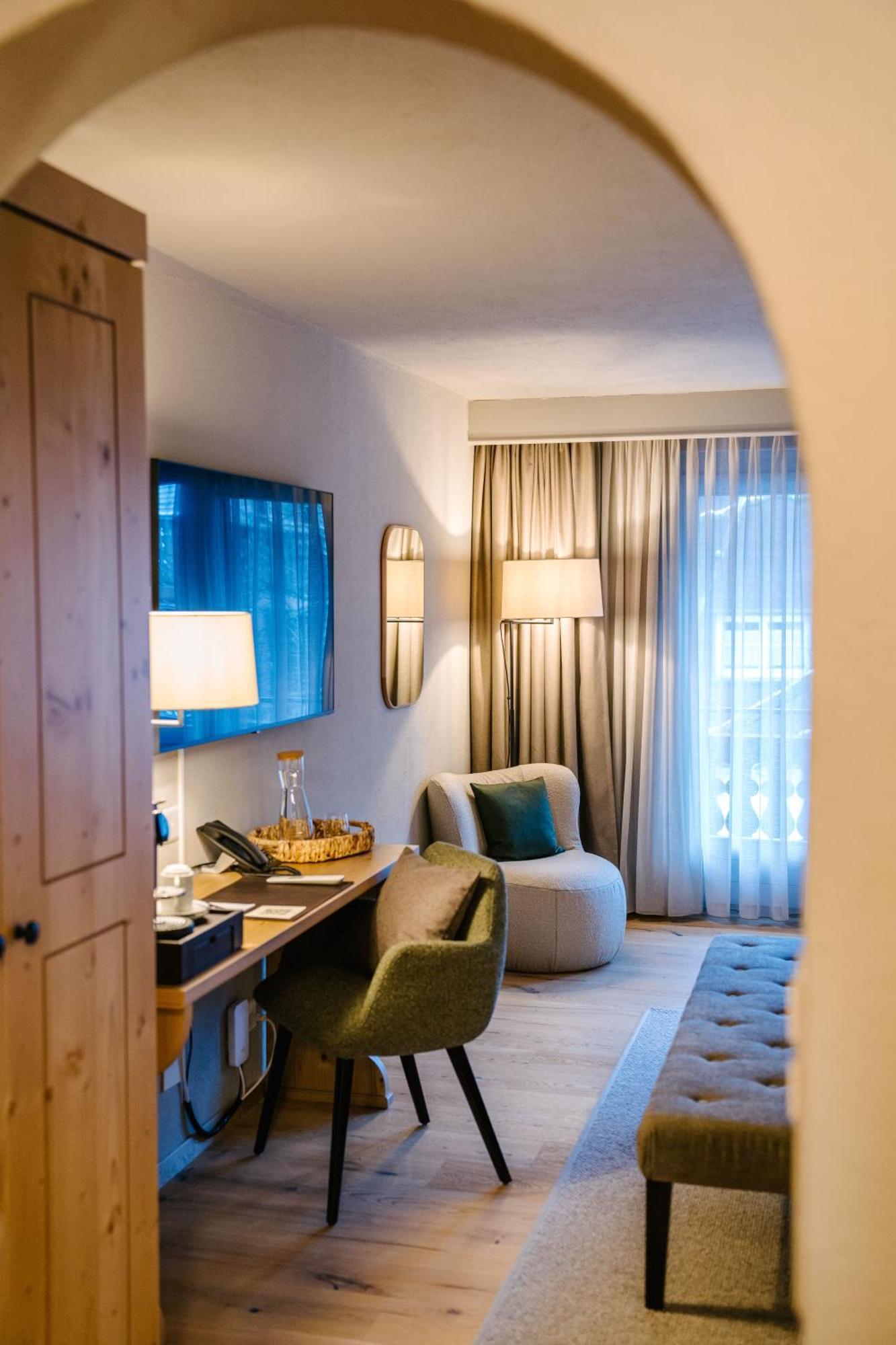 Seven Alpina Boutique Hotel Klosters-Serneus Exterior foto