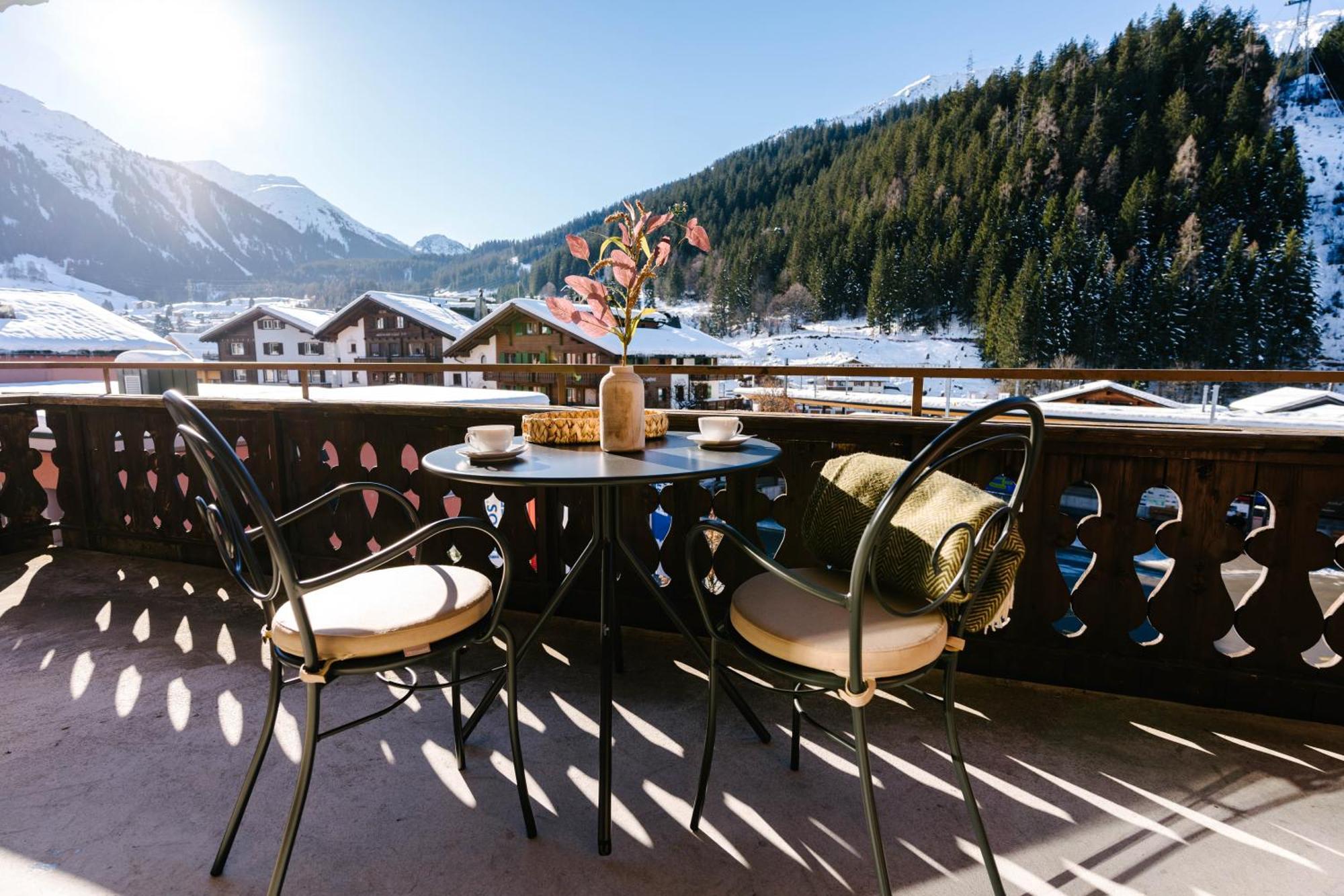 Seven Alpina Boutique Hotel Klosters-Serneus Exterior foto