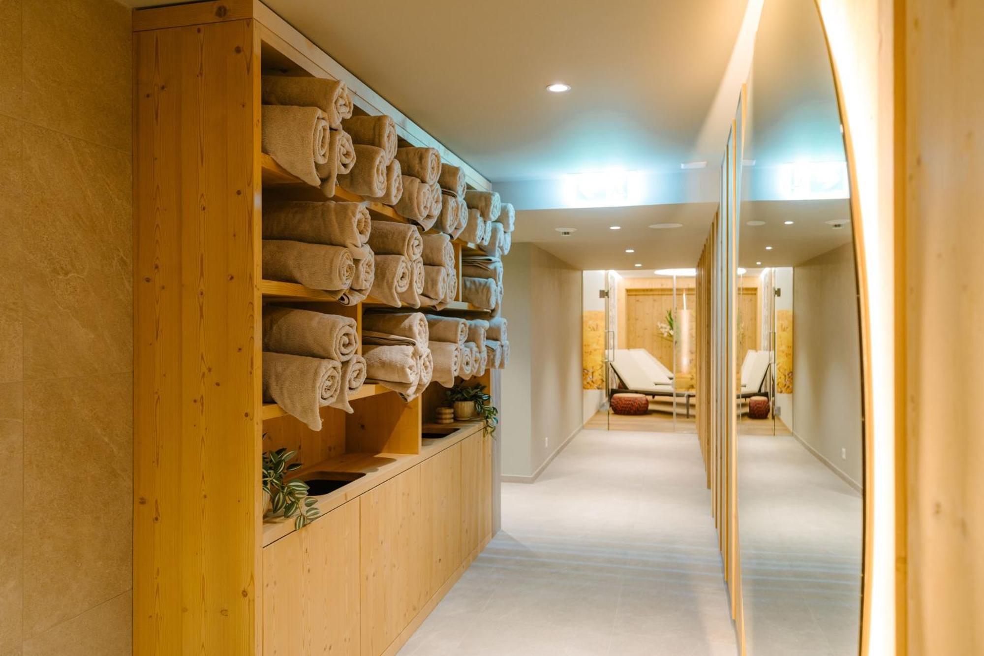 Seven Alpina Boutique Hotel Klosters-Serneus Exterior foto