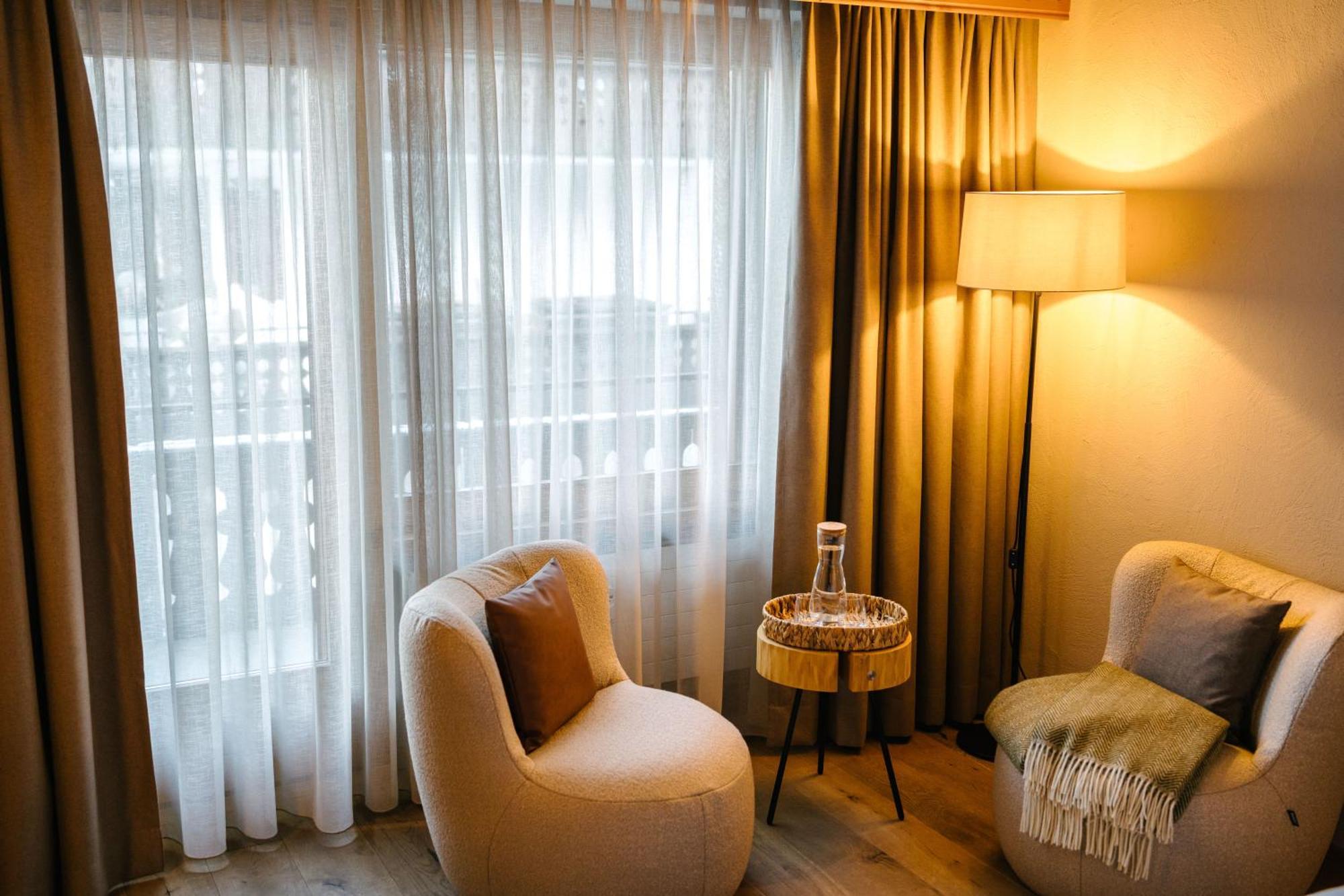 Seven Alpina Boutique Hotel Klosters-Serneus Zimmer foto